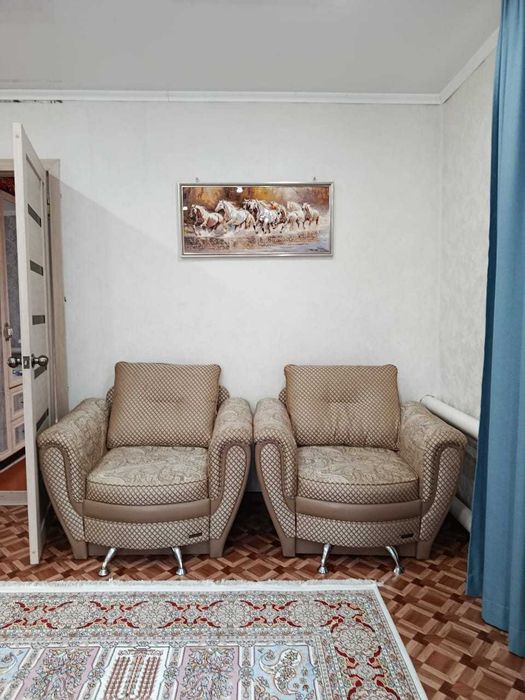 продам диван с креслами