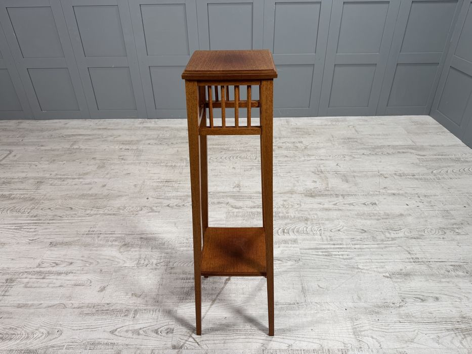 Постамент - пиедестал - цветарник К095