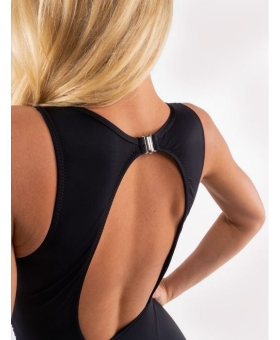 Продам купальник новый, размер 48