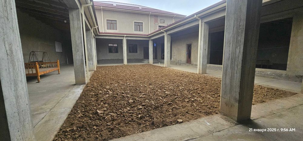 Коттедж сотилади. Карши Аэропорт йулида, Буйук Турон махалласи 119В уй