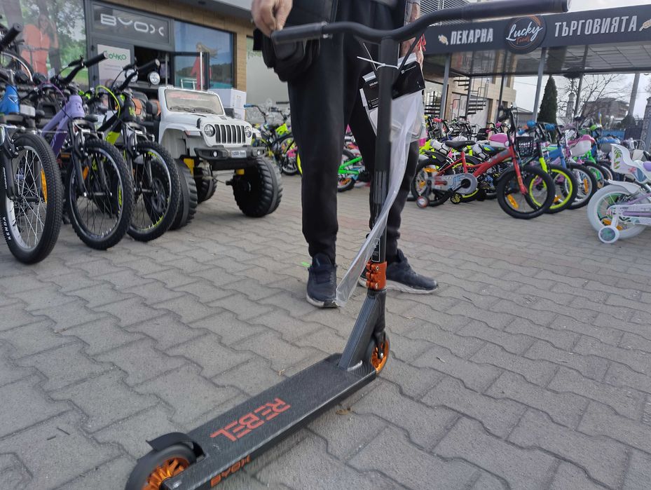BYOX Детска тротинетка stunt REBEL карбон