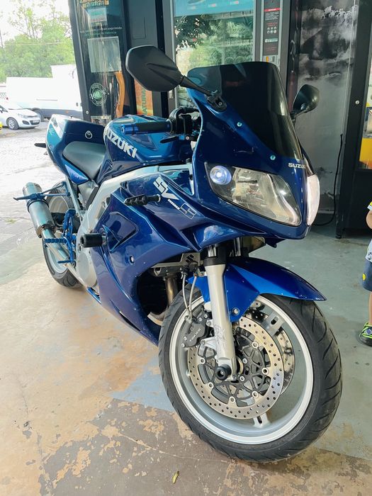Suzuki sv1000s TOP