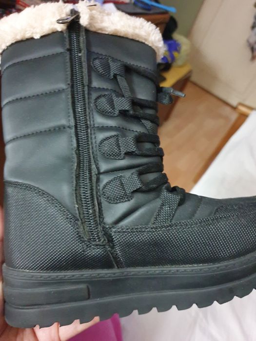 Деские сапожки.дутыши