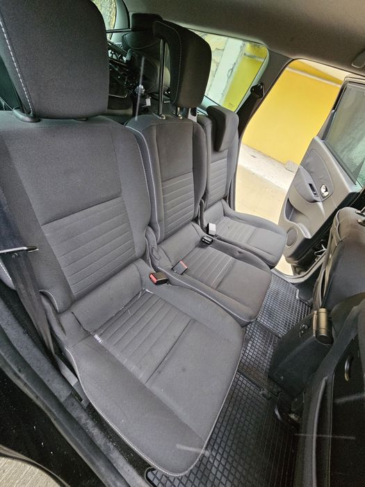Tapiterie  renault grand scenic
