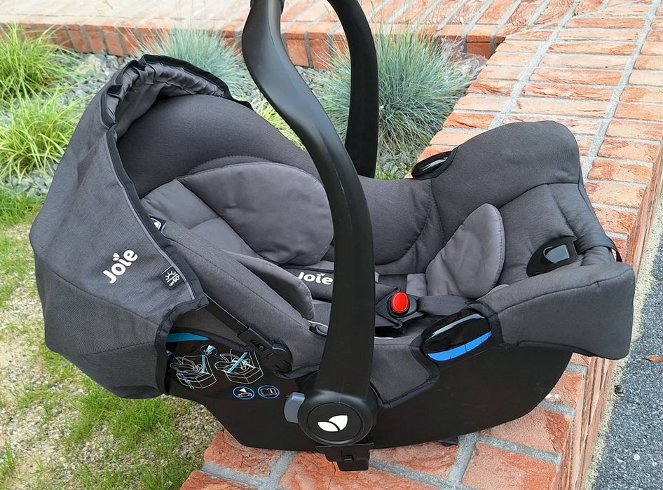 Scoica auto Joie