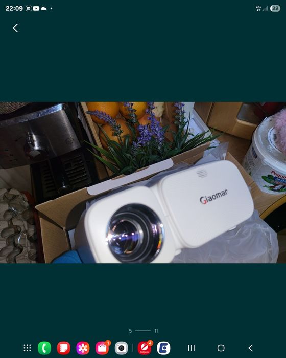 Проектор Mini Projector за телефон gsm 7500 Lumens WiFi 65000 часа