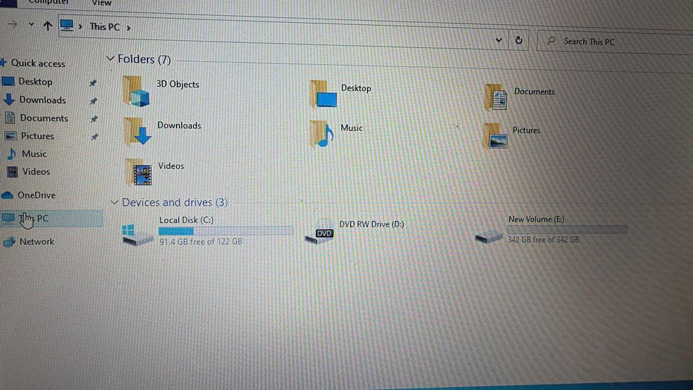 Laptop Asus R557L