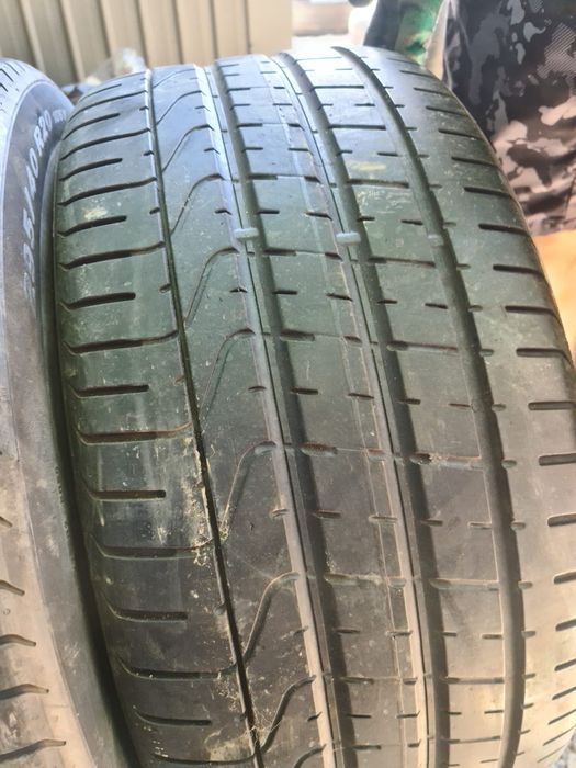 295 40 20 Pirelli 2017 4 anvelope vara