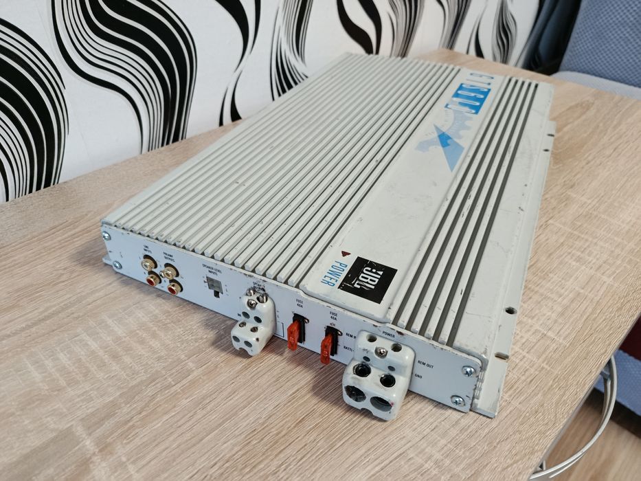 Усилвател Reveland Green Forse