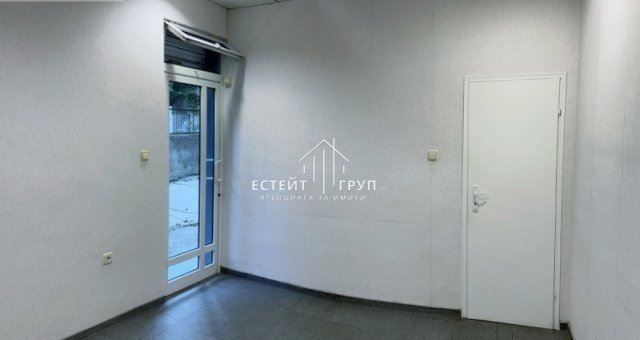 Дава се под наем Офис в Варна, Център - 22 кв.м за 229.5 € - Снимка #3