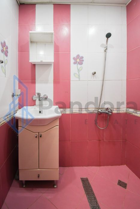 Дава се под наем Тристаен апартамент в София, Борово - 70 кв.м за 535.5 € - Снимка #10