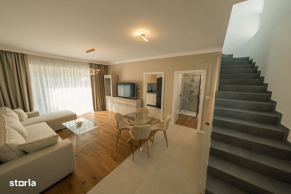 Comision 0%! Pipera Plaza-Vila Lux P+1, Gradina/Parcare
