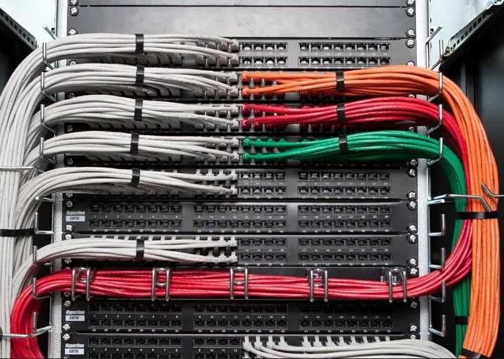 Server o‘rnatish, kompyuterlarni sozlash va to‘liq texnik xizmat