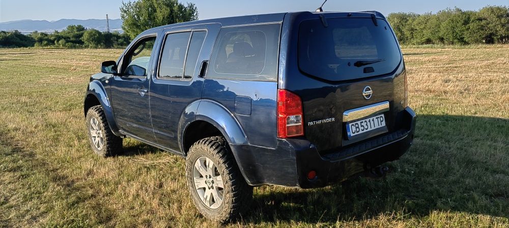 Nissan Pathfinder 2,5 dci ръчни скорости

2,5 dci ръчни с