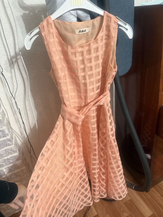 Продам красивое платье