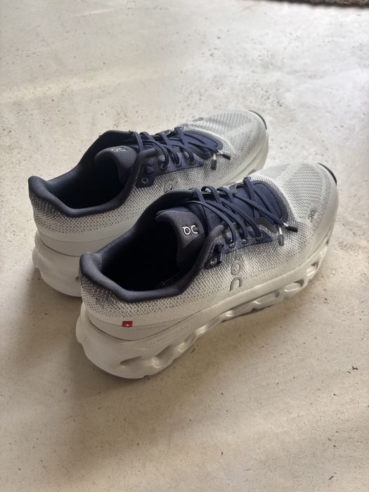 On Cloud Cloudtilt 38 dark blue