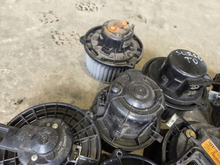 Моторчета за парно / Вентилатор / моторче за Ауди Фолцваген Сеат БМВ Киа Пежо Ситроен  Тойота Хонда Мерцедес