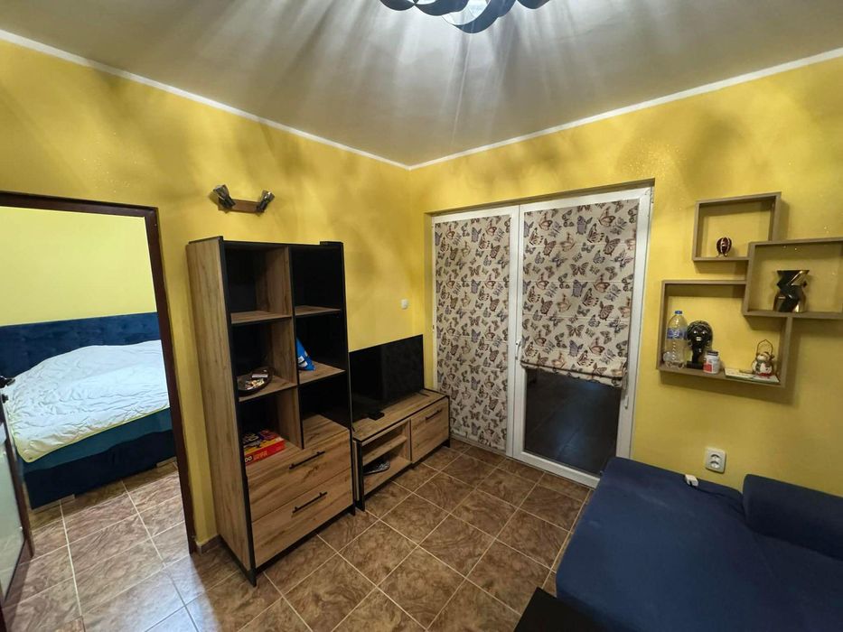 Дава се под наем Етаж от къща в София, Симеоново - 65 кв.м за 509.49 € - Снимка #1