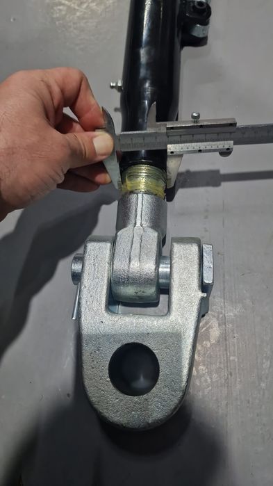 Tirant stabilizator central tractor catg 3 tija filet grosime 40 mm im