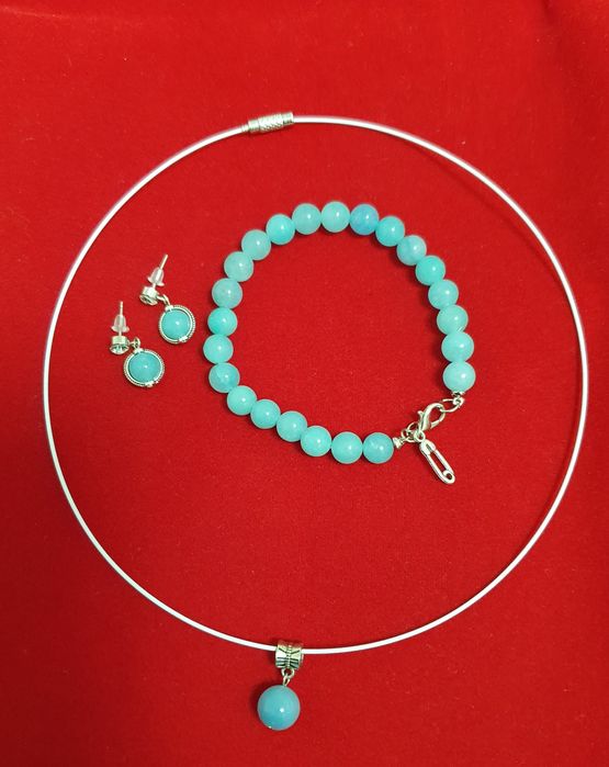 Браслеты,  наборы из натуральных камней