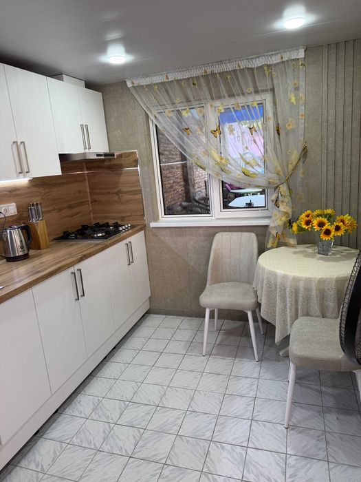Продается свой дом дача, участок 6 соток + 1 сотка, фасад 20 метров