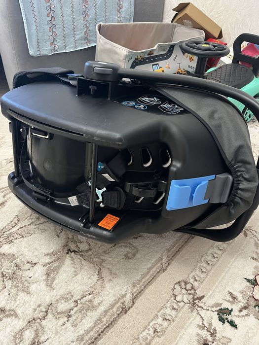 Автокресло (автолюлька) детское