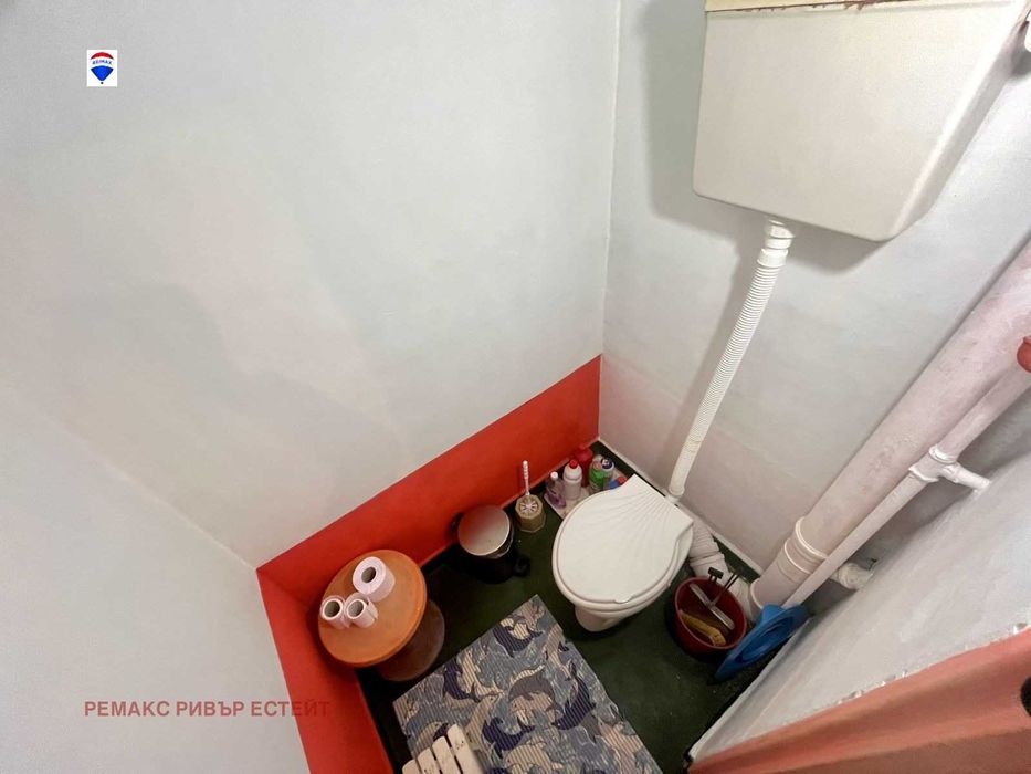 Тристаен апартамент за продажба кв. Дружба 3