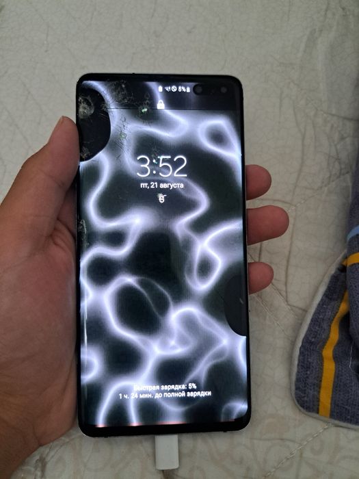 Samsung s10 5g экран разбитый 512/12