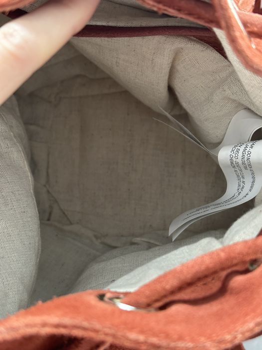 Geanta din piele naturala cu franjuri Zara