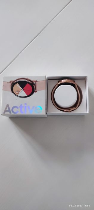 Смарт часы Samsung active