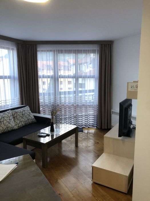 Дава се под наем Тристаен апартамент в Банско - 96 кв.м за 535.5 € - Снимка #4