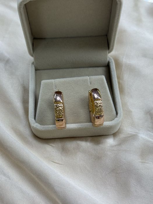 Золотые серьги 585