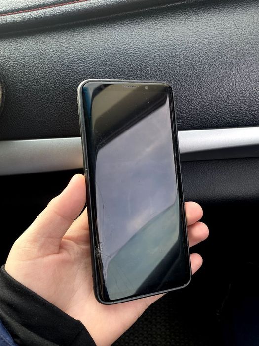 Продам S9+ 6/256 корейский