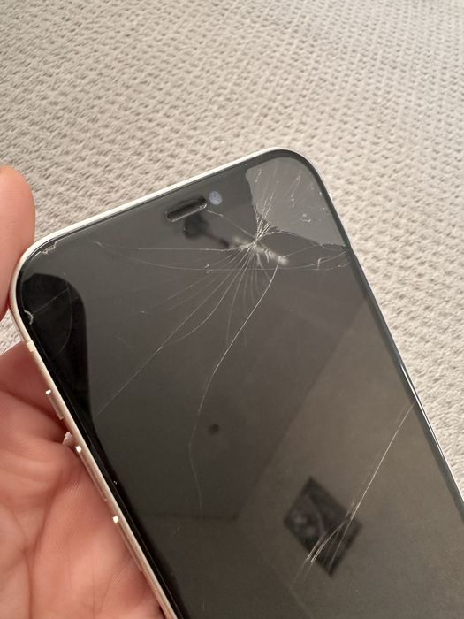 iphone 12 акб 100%