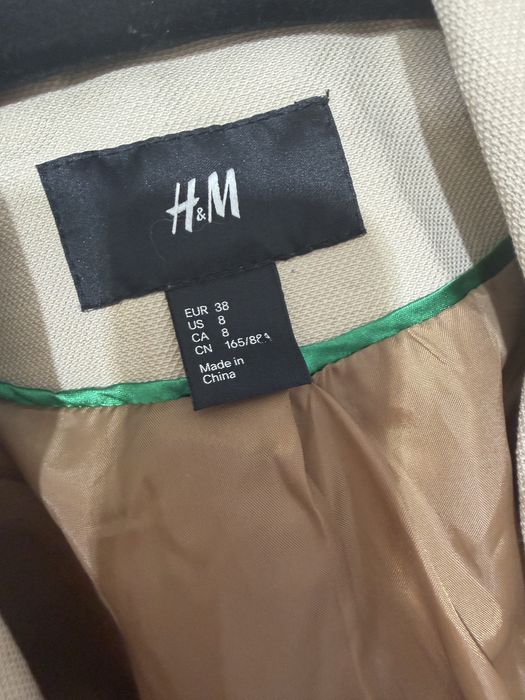 Jacheta tip sacou H&M