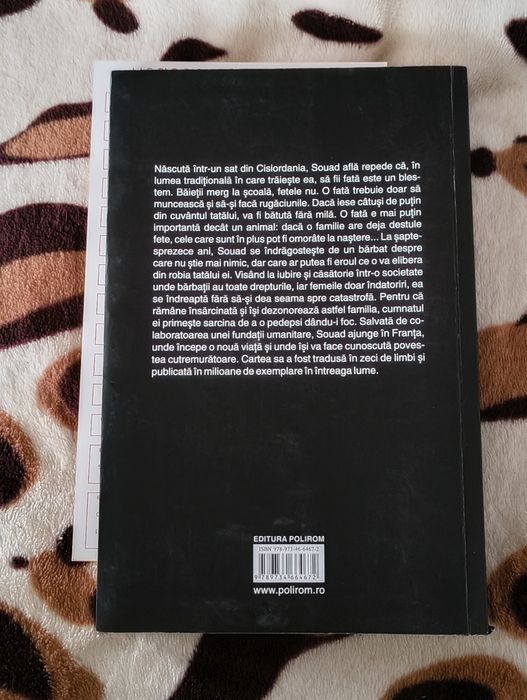 Carte "Arsă de vie"