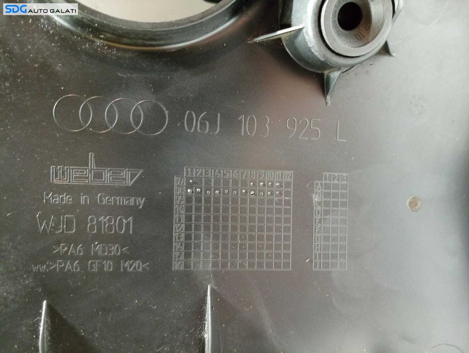 Capac Protectie Antifonare Motor Audi A4 B8 1.8 2.0 TFSI 2008 - 2015 Cod 06J103925L [M3787]