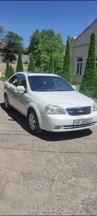 Lacetti 1.8 3 pazaitsa avtomat