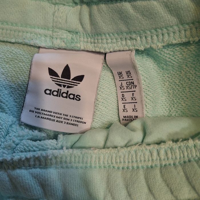 Къси панталони adidas