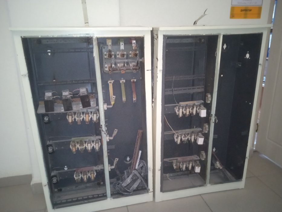 Щитовой электрический шкаф