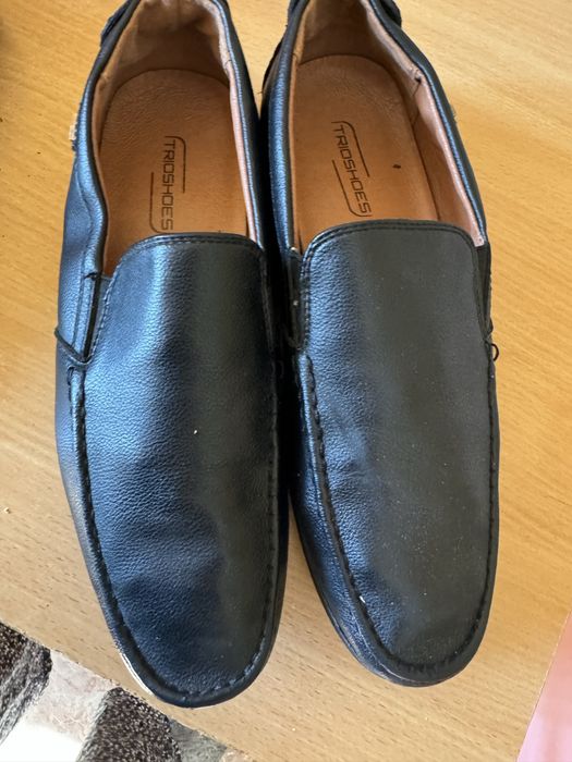 Продам мужскте туфли