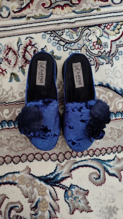 Домашние тапочка бархатный