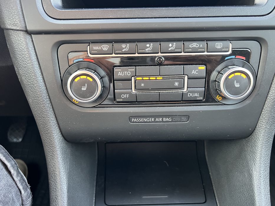 VW Golf , 1.4 benzina clasic, euro 5, inc scaune