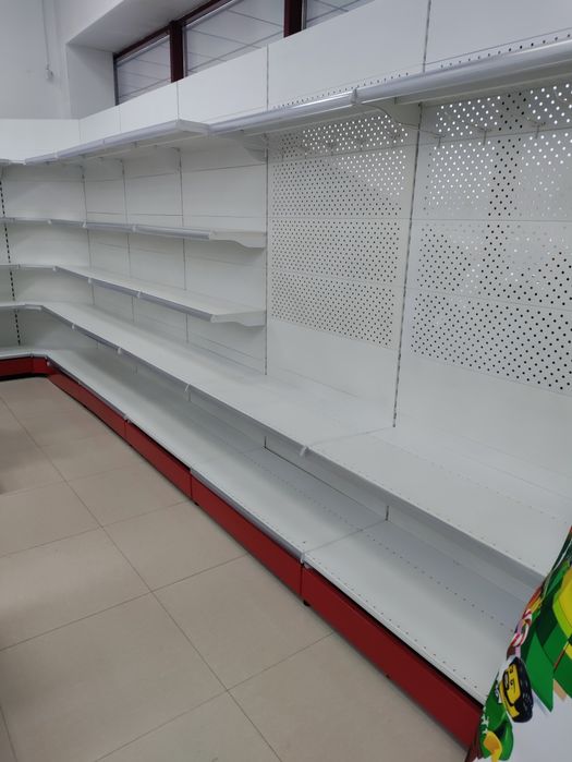 Витрины металлические