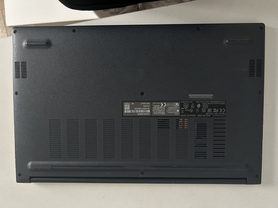 Ноут vivobook  asus