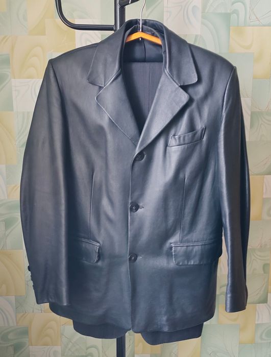 Продам кожаный пиджак