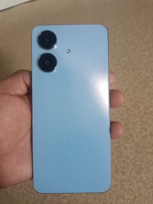 Продам телефон realmi note 60