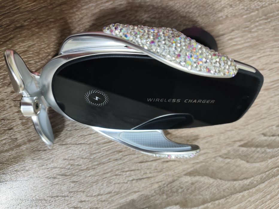 Беспроводная зарядка держатель для авто. Со стразами
