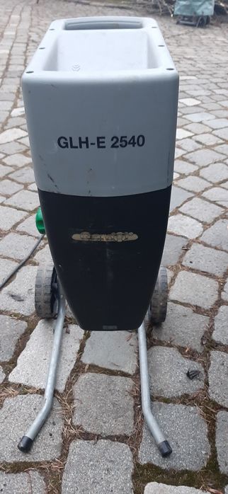 Tocător crengi pinion