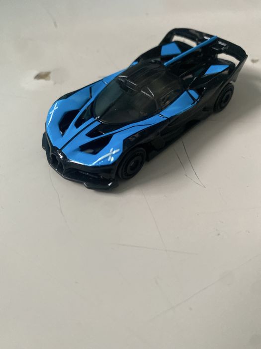 Обмен Hot Wheels